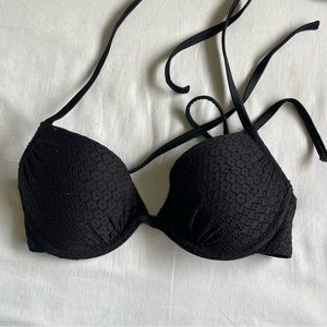 Black H&M swimsuit top
